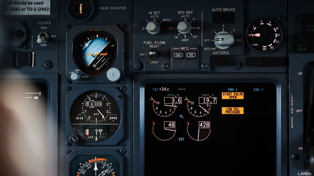ATPL Instrumentation: Master Modern Flight Deck Systems